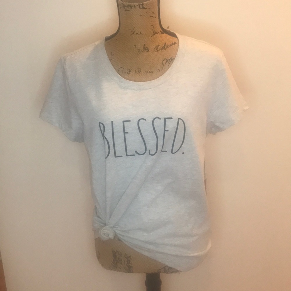 ❤️Rae Dunn Tee Shirt